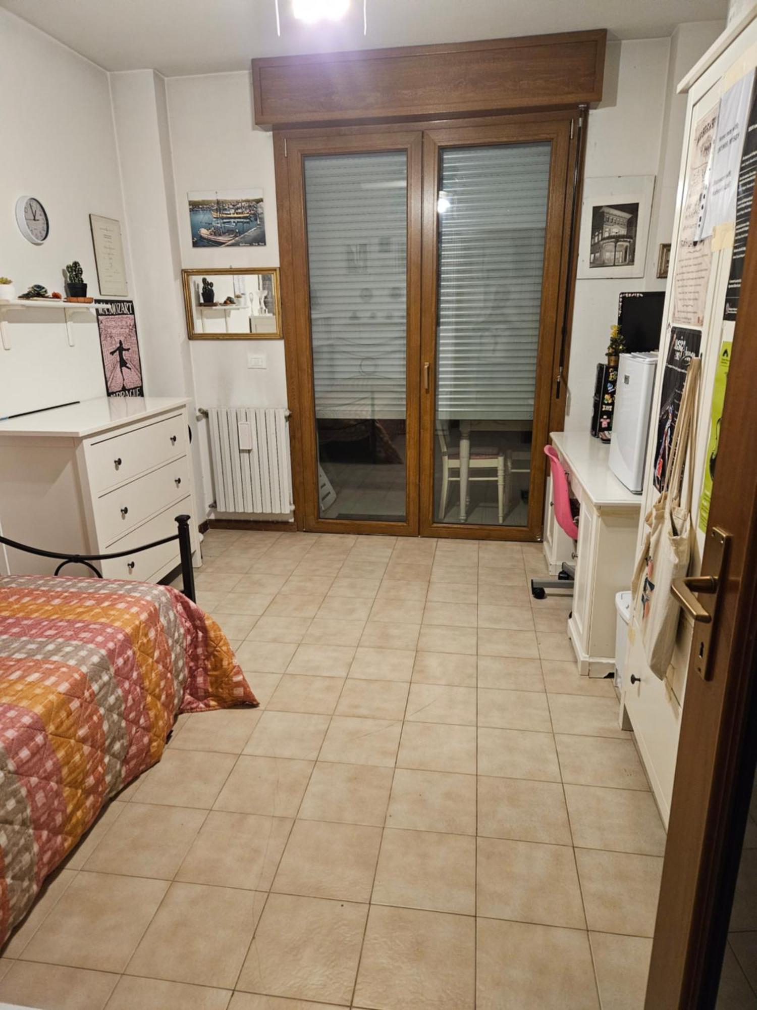 Stanza In Appartamento Privato Zona San Vitale Болонья Екстер'єр фото