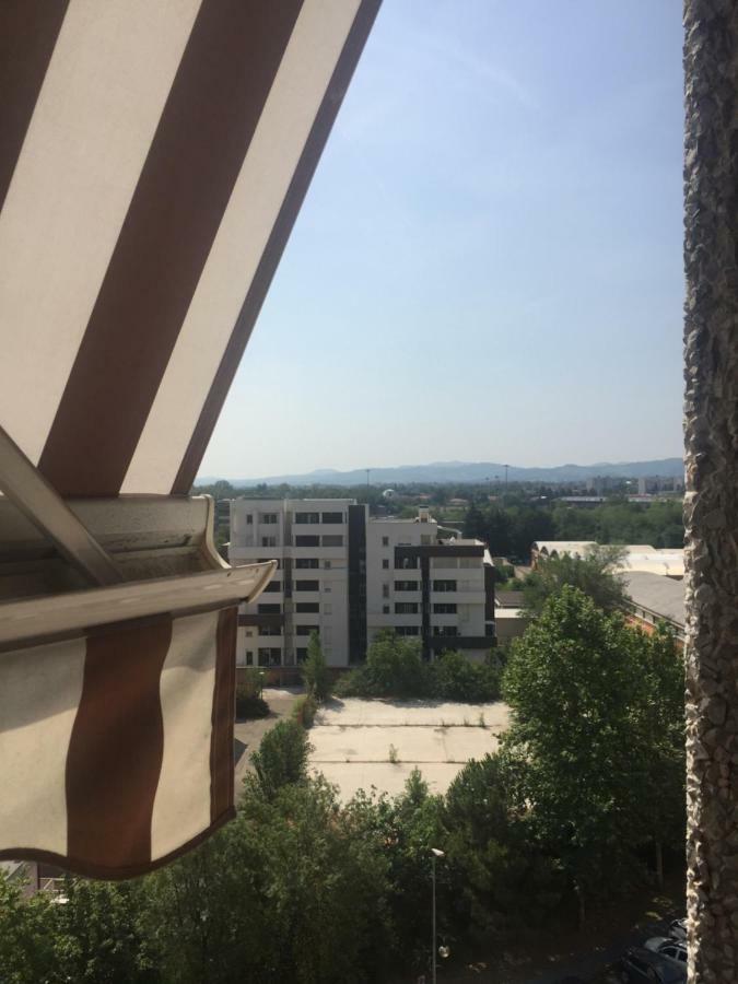 Stanza In Appartamento Privato Zona San Vitale Болонья Екстер'єр фото